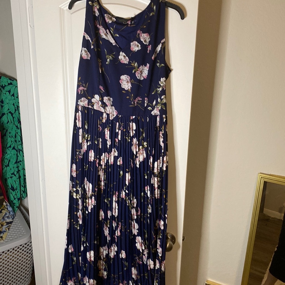 Mlle Gabrielle long accordion belt dress